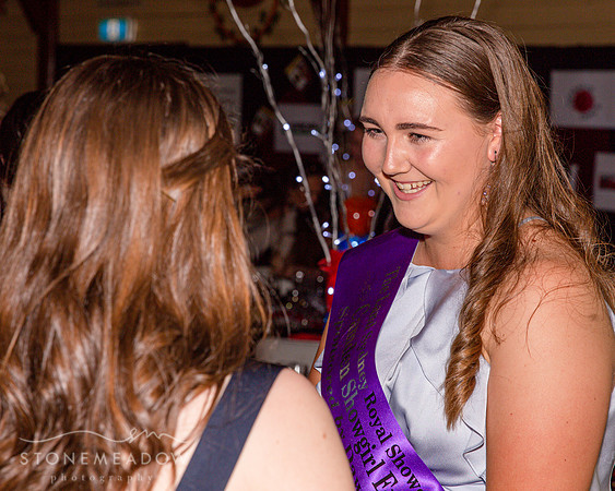 Show Ball-040