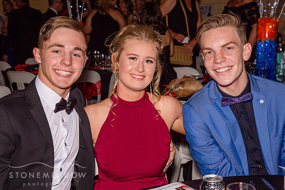 Show Ball-044