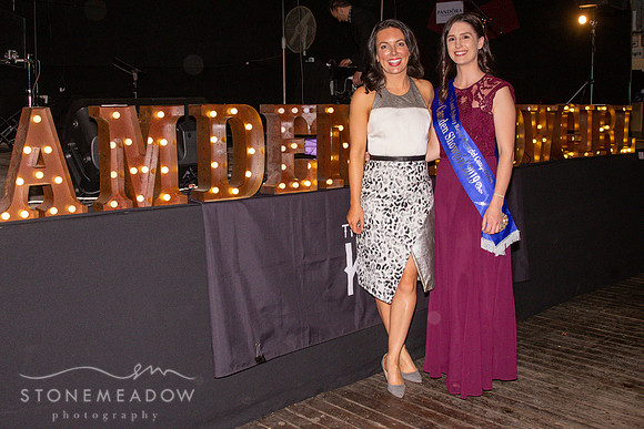 Show Ball-134