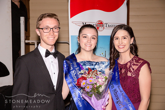 Show Ball-147