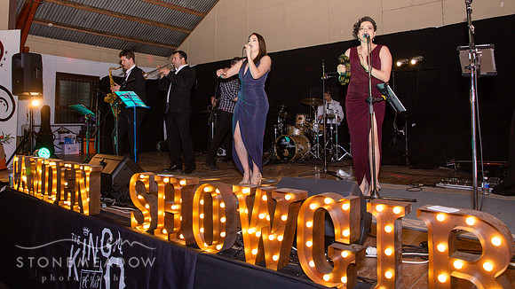 Show Ball-148