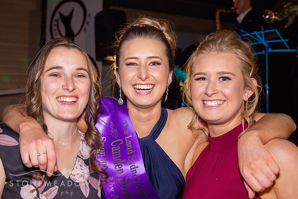 Show Ball-187