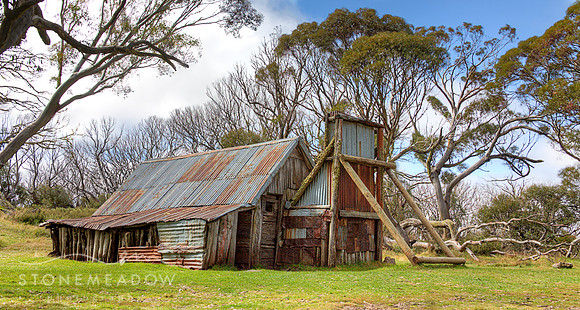 shack in Vic Alps